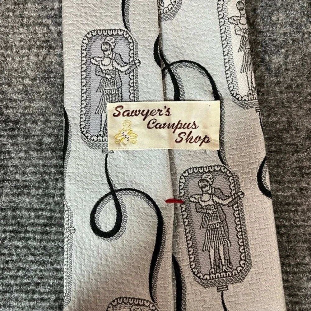 Sawyers Campus Shop vintage sawyer